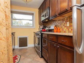 Home for Sale Glen Oaks, Queens