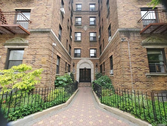 Condo for Sale Jackson Heights, Queens