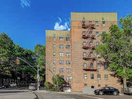 Home for Sale Briarwood, Queens