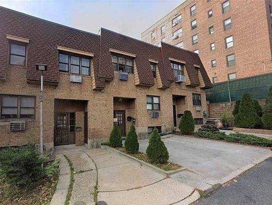 Condo for Sale Woodhaven, Queens