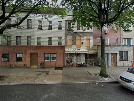 Single-family for Pre-foreclosure / auction Crown Heights, Brooklyn