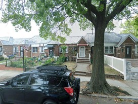 Home for Pre-foreclosure Jackson Heights, Queens