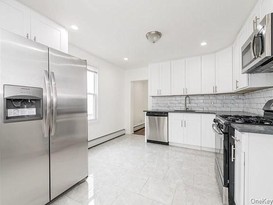 Home for Sale Throggs Neck, Bronx