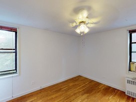 Home for Sale Briarwood, Queens