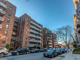 Home for Sale Kew Gardens, Queens