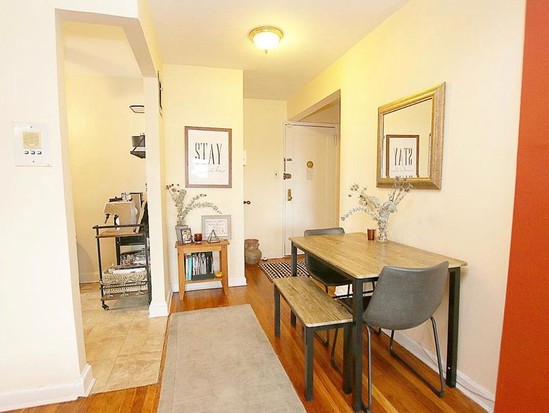 Condo for Sale Kew Gardens, Queens