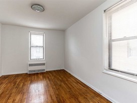 Home for Sale Woodhaven, Queens