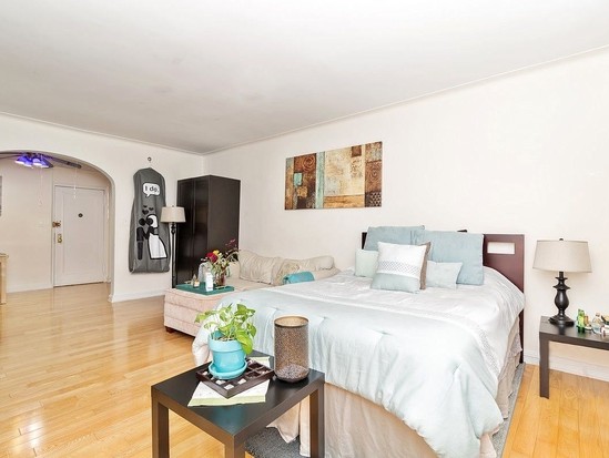 Condo for Sale Kew Gardens, Queens