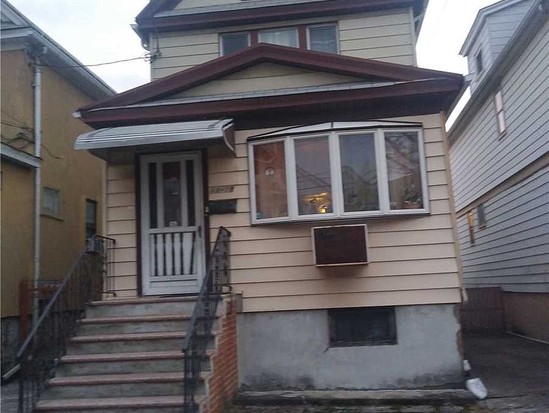 Single-family for Sale Elmhurst, Queens