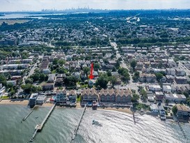 Home for Sale Throggs Neck, Bronx