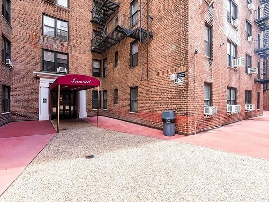 Condo for Sale Woodhaven, Queens