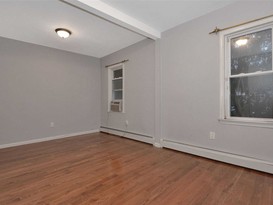 Home for Sale Woodhaven, Queens