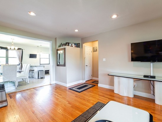 Condo for Sale Howard Beach, Queens