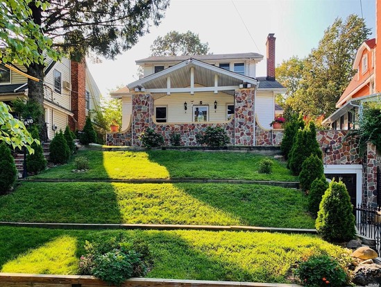 Single-family for Sale Jamaica Estates, Queens