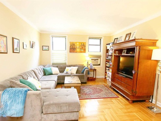 Condo for Sale Kew Gardens, Queens