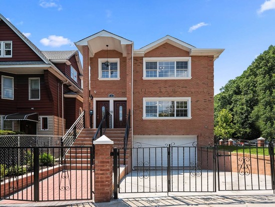 Single-family for Sale Woodhaven, Queens