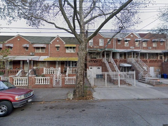 Single-family for Pre-foreclosure East Flatbush, Brooklyn