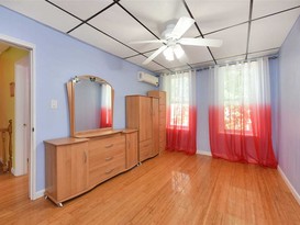 Home for Sale Woodhaven, Queens