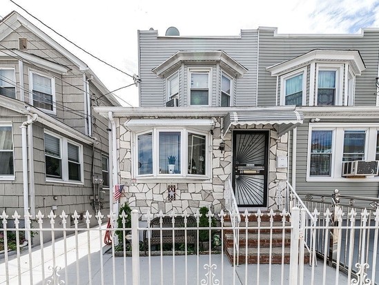 Single-family for Sale Ozone Park, Queens