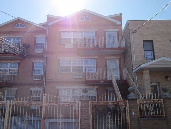 Multi-family for Pre-foreclosure / auction East New York, Brooklyn