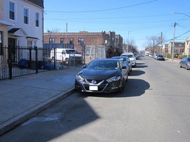 Home for Pre-foreclosure / auction East New York, Brooklyn