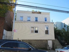 Home for Pre-foreclosure / auction Van Nest, Bronx