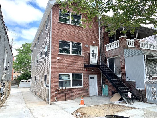 Multi-family for New construction Wakefield, Bronx