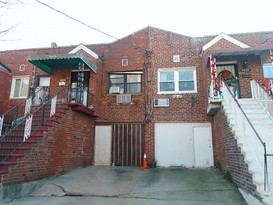 Home for Pre-foreclosure / auction Canarsie, Brooklyn