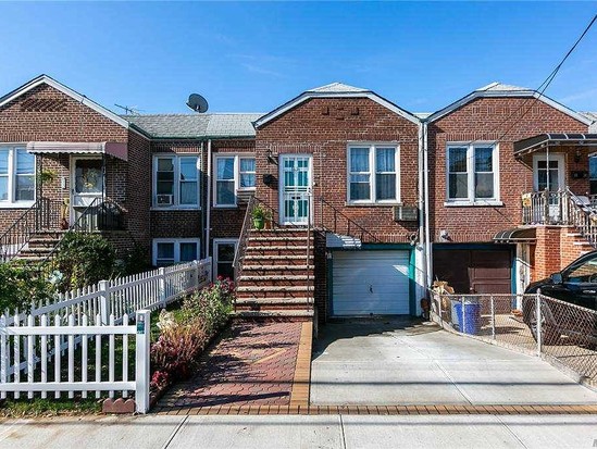 Single-family for Sale Floral Park, Queens