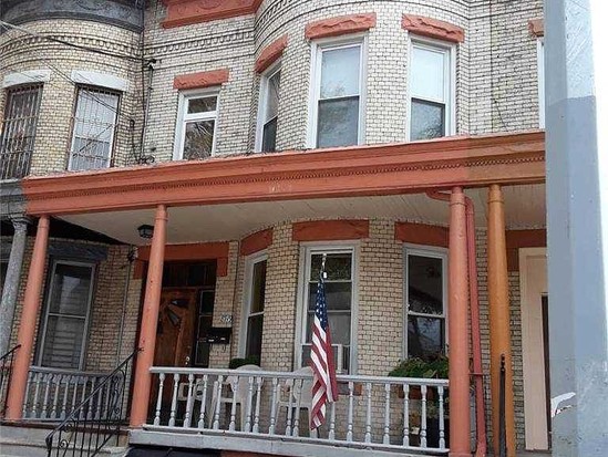 Multi-family for Sale Woodhaven, Queens