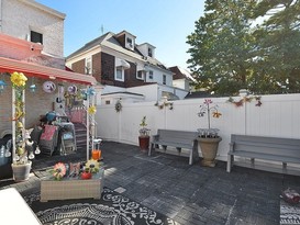 Home for Sale Woodhaven, Queens