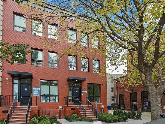 Townhouse for Sale Greenpoint, Brooklyn