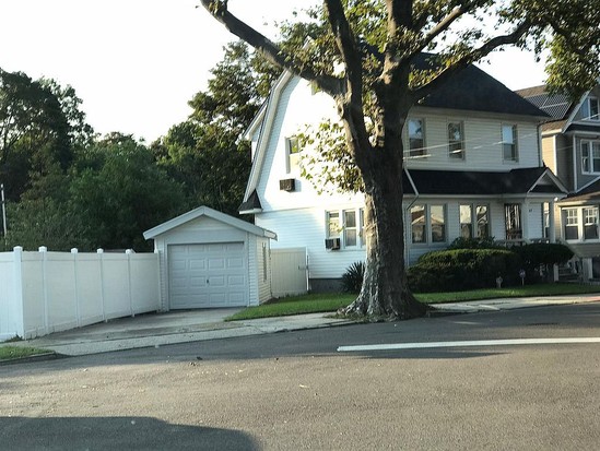 Single-family for Sale Forest Hills, Queens