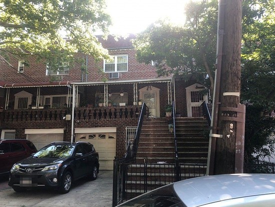 Single-family for Pre-foreclosure / auction East Flatbush, Brooklyn