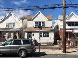 Home for Pre-foreclosure / auction Canarsie, Brooklyn