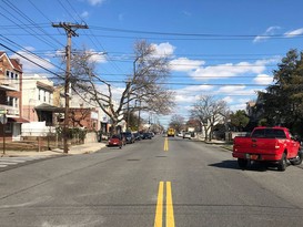 Home for Pre-foreclosure / auction Canarsie, Brooklyn