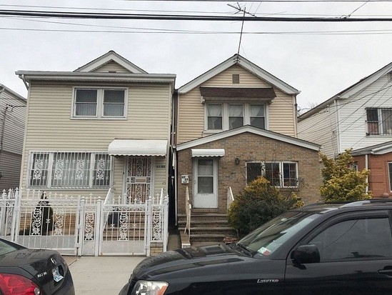 Single-family for Pre-foreclosure / auction Briarwood, Queens