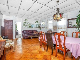 Home for Sale Woodhaven, Queens