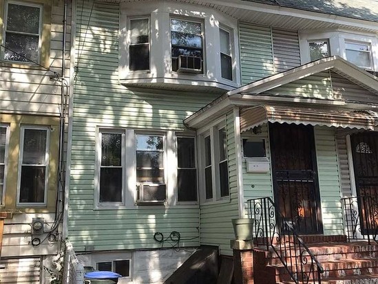 Single-family for Sale Woodhaven, Queens