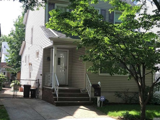 Single-family for Sale Bellerose, Queens