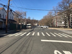 Home for Pre-foreclosure / auction Clifton, Staten Island