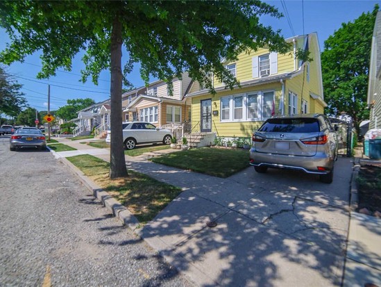 Single-family for Sale Queens Village, Queens