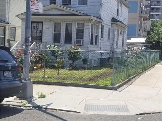 Single-family for Sale Jamaica, Queens