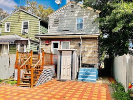 Home for Sale Woodhaven, Queens