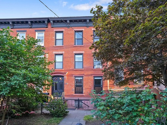 Multi-family for Sale Carroll Gardens, Brooklyn