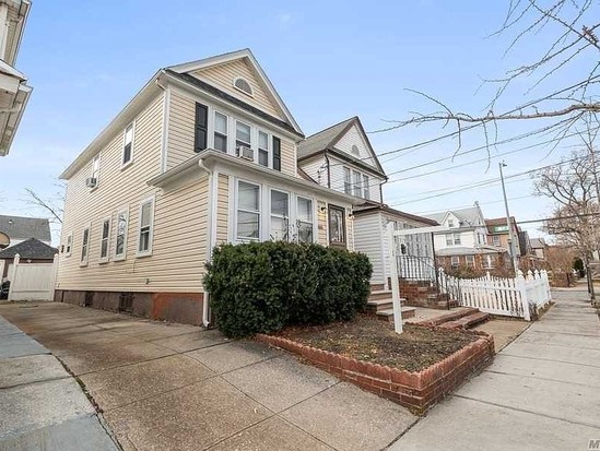 Single-family for Sale Queens Village, Queens