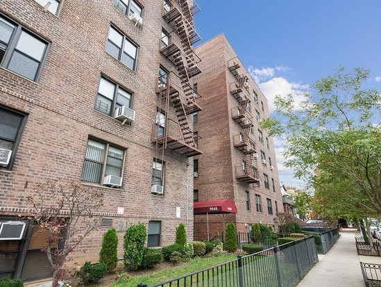 Condo for Sale Fort Hamilton, Brooklyn