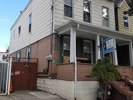 Multi-family for Sale Woodhaven, Queens