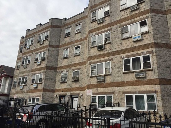 Multi-family for Pre-foreclosure / auction Jamaica, Queens