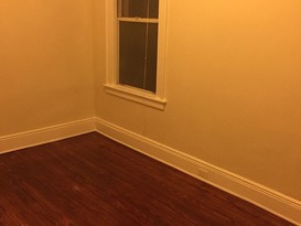 Home for Pre-foreclosure / auction Elmhurst, Queens